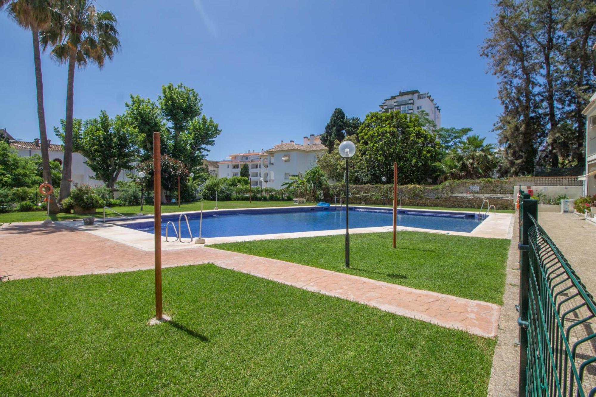 Carihuela Palace 418 By Ivi Real Estate Торемолинос Екстериор снимка